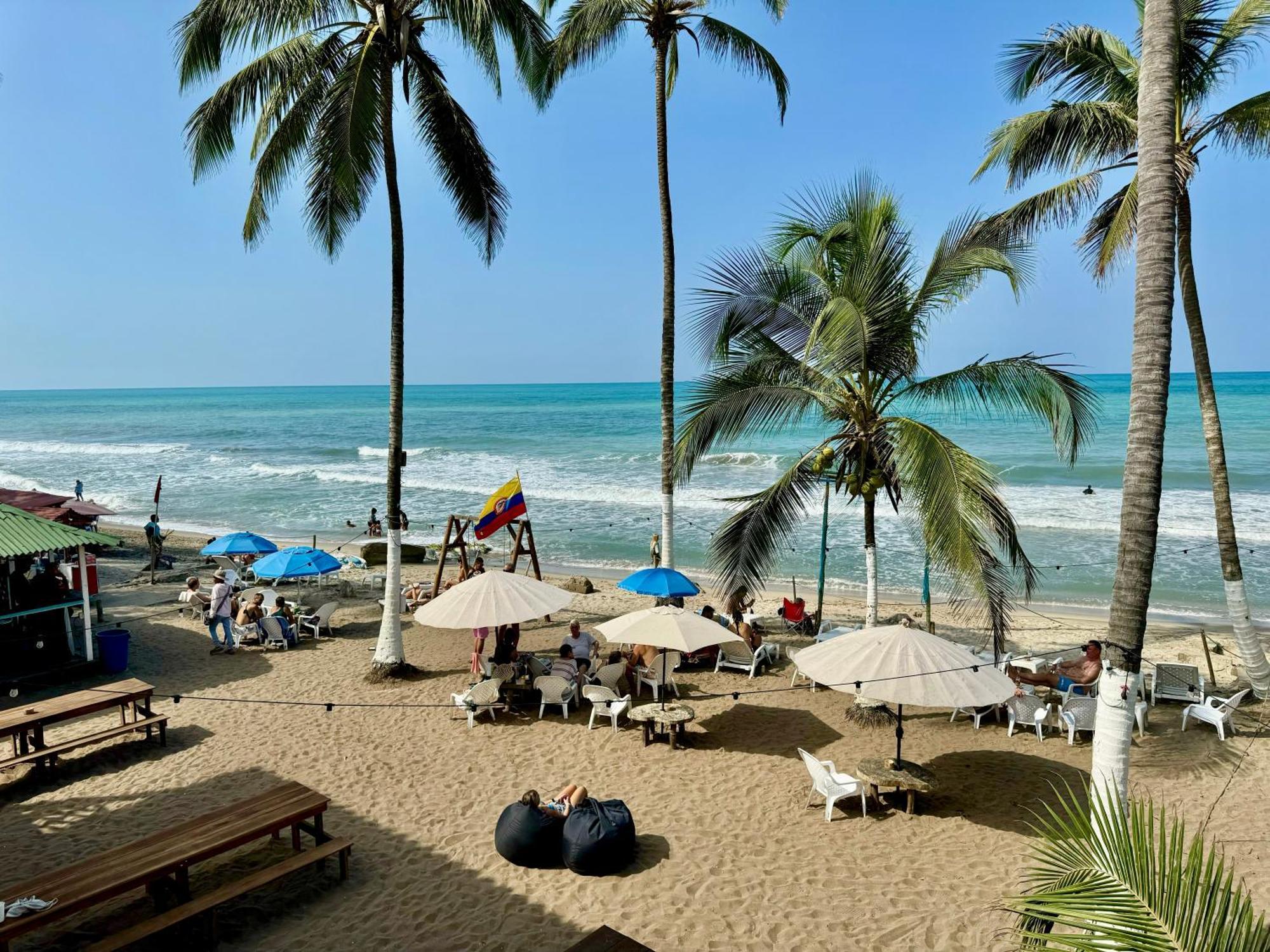 Beach Life Palomino - Beach Party Hostel & Beach Club Exterior foto