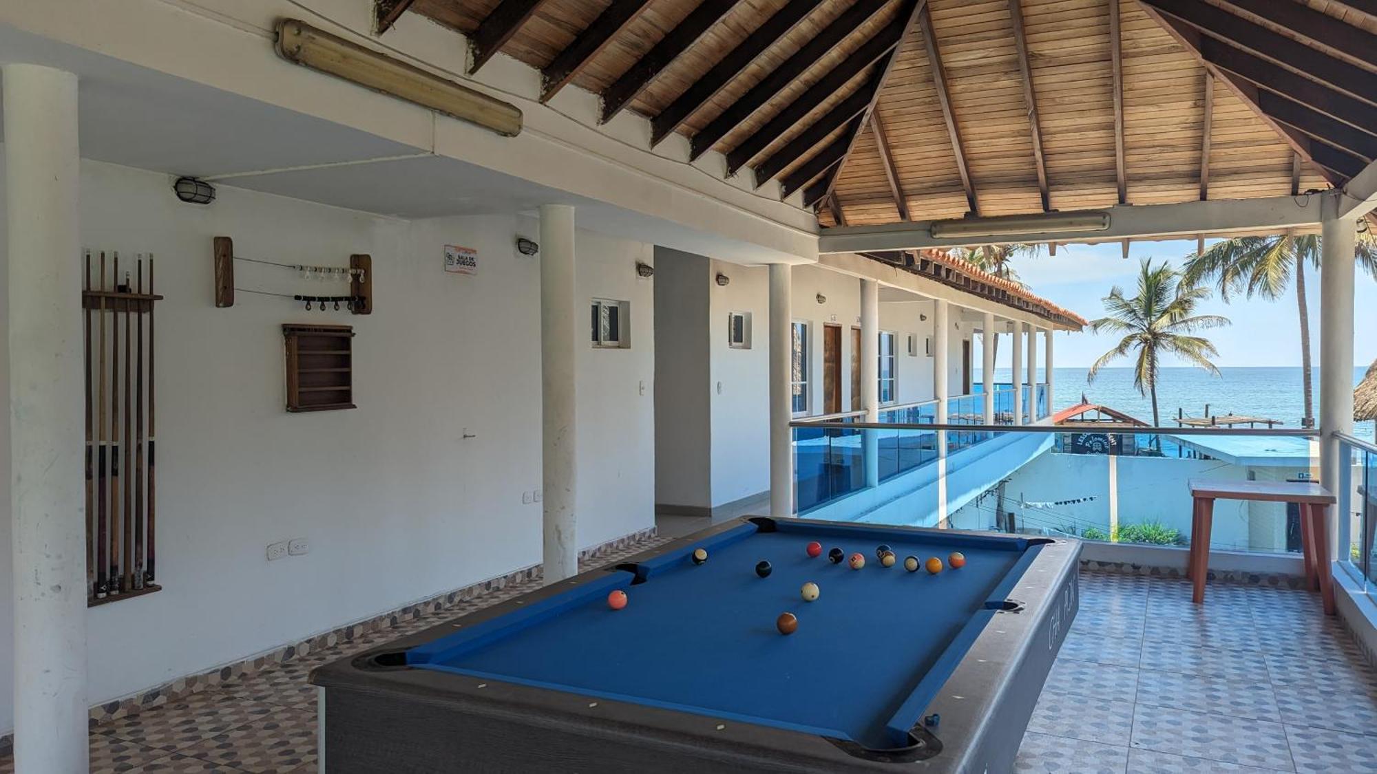Beach Life Palomino - Beach Party Hostel & Beach Club Exterior foto