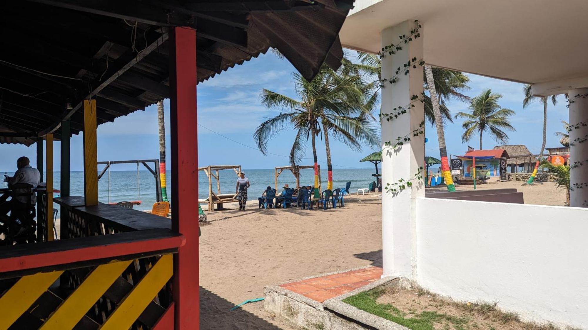 Beach Life Palomino - Beach Party Hostel & Beach Club Exterior foto