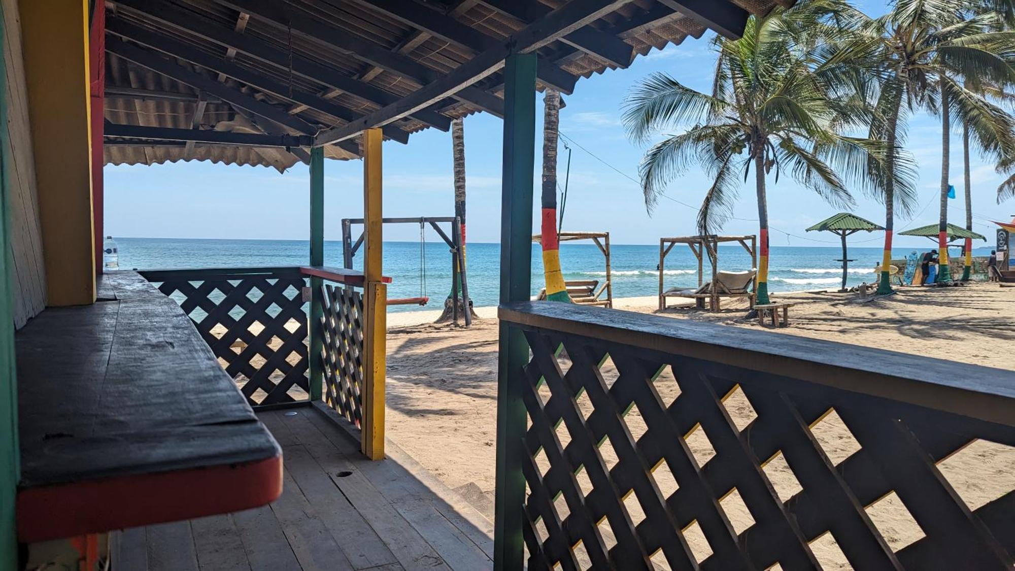 Beach Life Palomino - Beach Party Hostel & Beach Club Exterior foto